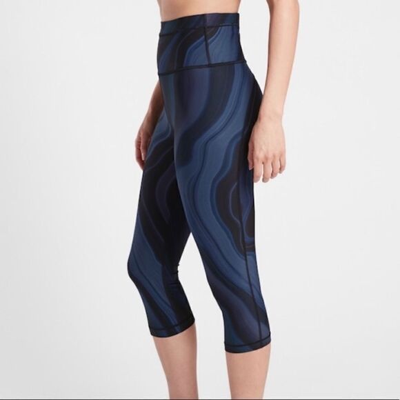 Athleta accelerate geode crop - Picture 3 of 12